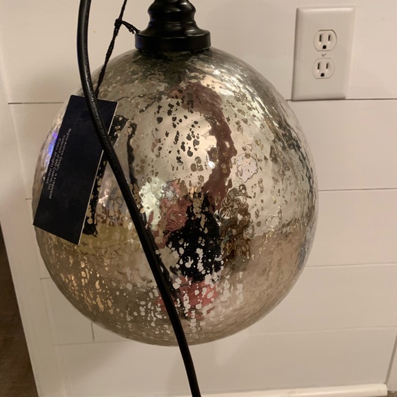 Regina Andrew Design East End Antique Mercury - Picture 3 of 8